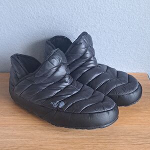 The North Face Men’s 7 Womens 8.5 ThermoBall Booties Black Slippers PrimaLoft